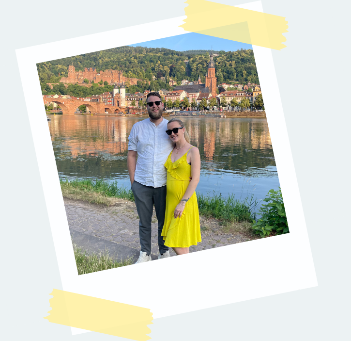 Roman und Ena als Familie